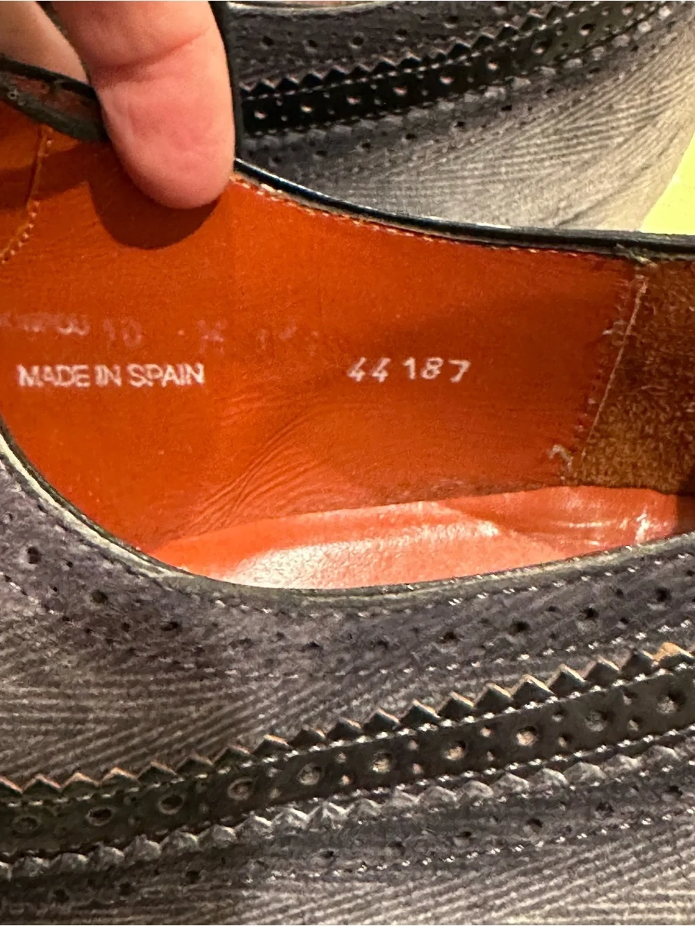 Mezlan refined cap